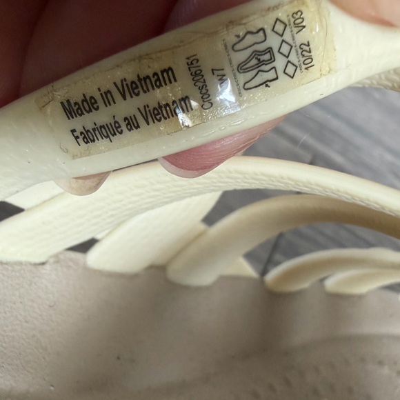 CROCS Lite Ride Brooklyn Foam Platform Wedge Strappy Sandal in Bone. Size 7 NWOT - Picture 10 of 11